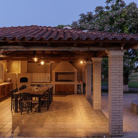 Country Villa Verde - 2Floor Family Home Kouramaditika Exterior photo